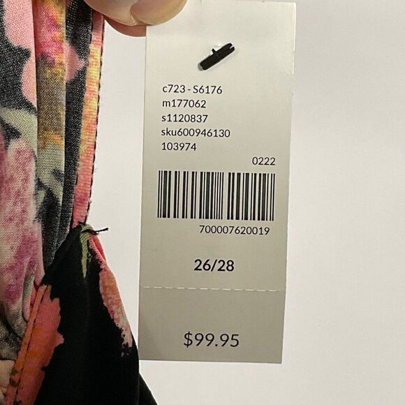 Lane Bryant Plus Size 26/28 Floral Maxi Dress, NWT, Ties at back of neck - Picture 12 of 15